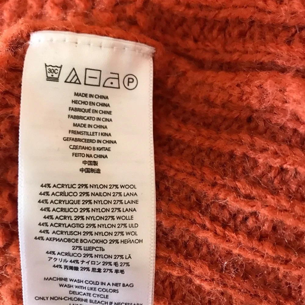 Pullover Sweater - Picture 4 of 5